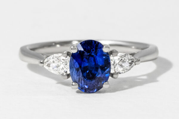 How To Acquire a 2-Carat Blue Diamond at the Best Price
